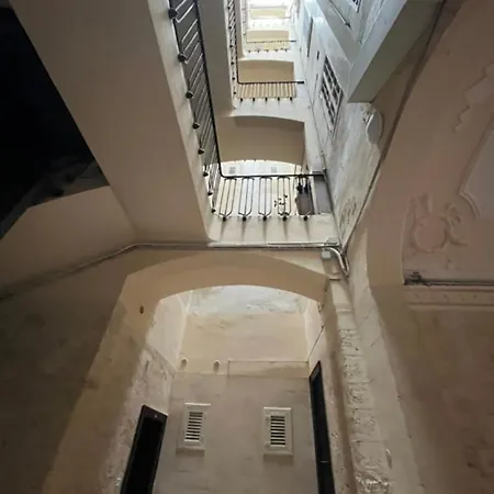 Apartment Dream House-camilla *