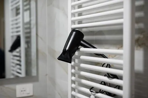 Dream House-camilla Bari