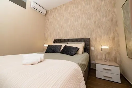 Dream House-camilla * Bari