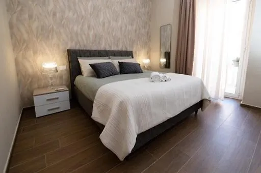 Apartament Dream House-camilla